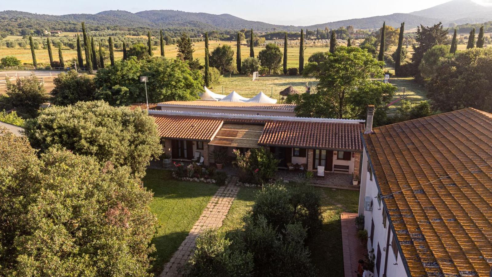 Agriturismo Lillastro Braccagni エクステリア 写真